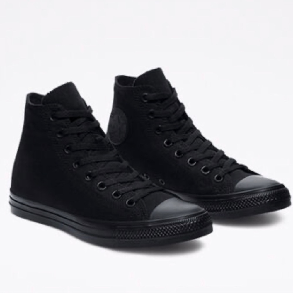 Converse Chuck Taylor All Star Classic Unisex High Top Black Sneaker